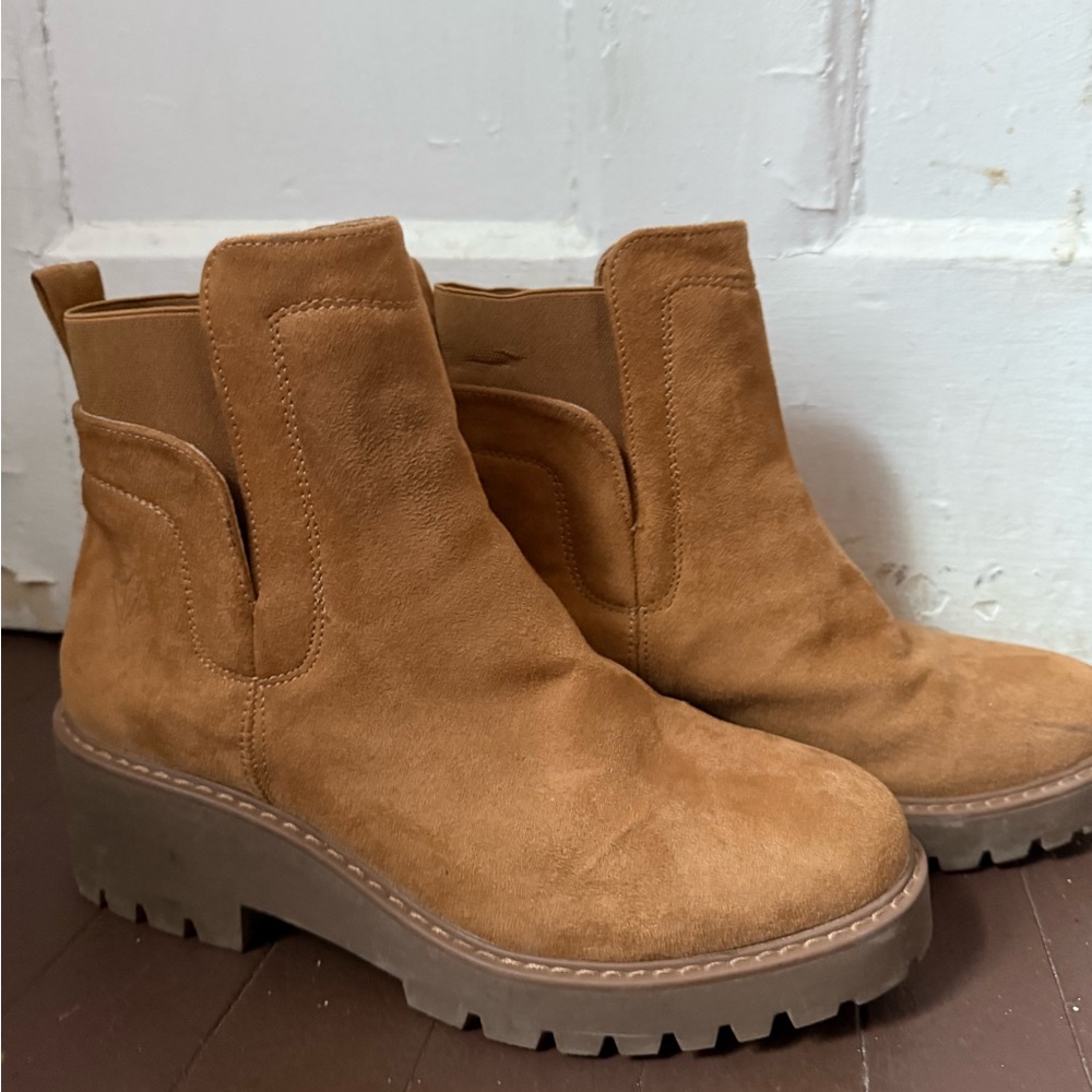 Rock & Candy Brown Ankle Boots